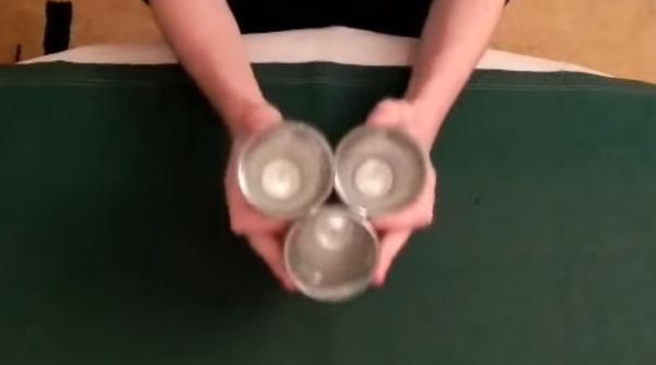 O bandă de români a câștigat un milion de euro pe an din jocul Alba-Neagră, la Paris 