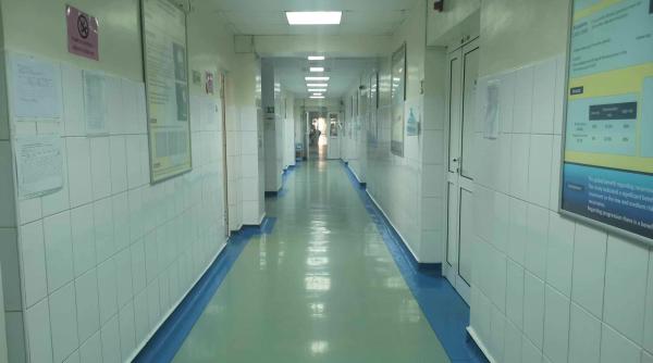 Experiența amară a unei profesoare într-un spital din România: „Dumnezeule mare, nu mai permite unor astfel de oameni să intre în sistem“