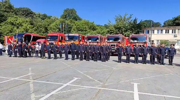 Primii 40 de pompieri români au plecat în misiune în Grecia: „Sunteţi un exemplu și pentru naţiunile europene“