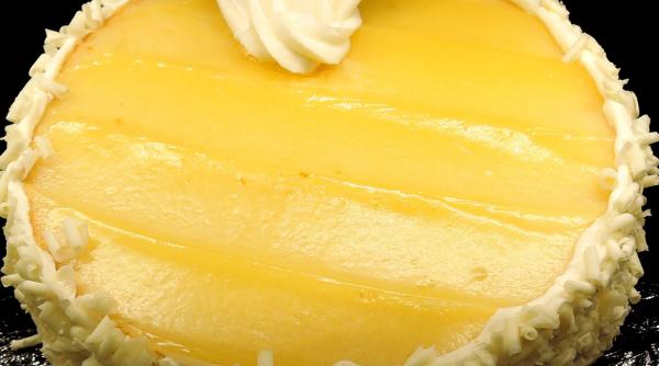 Cheesecake cu lămâie. Un desert răcoros de vară, cu o aromă de neuitat