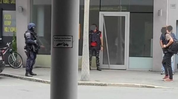 Austria. Mascații ar fi călcat un „cuib“ al “mafiei românești“ în Carintia: Percheziții de amploare cu polițiști înarmați, timp de două zile