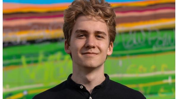 Tânărul român Theodor Bulacovschi, admis la Universitatea Pennsylvania: "Visul ar fi să mă întorc în România, dar să nu depind financiar de ce e aici"