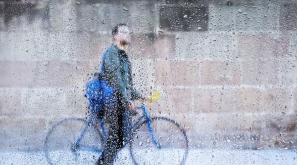 Alertă meteo: Cod galben de ploi puternice și furtuni în România