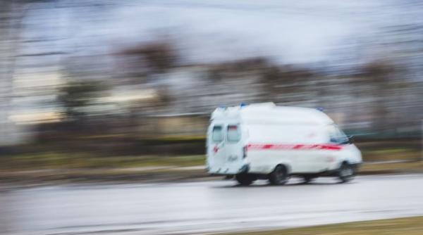 O mamă din Spania și-a uitat copilul în mașină și a mers la muncă. Băieţelul a murit după ce a stat 6 ore la 27 de grade