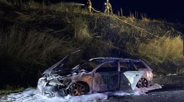 Germania. Mașina unui român a fost cuprinsă de flăcări pe autostradă și a ars în întregime