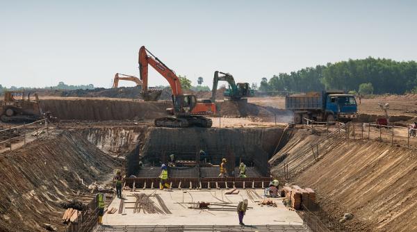 Germania se plânge de lipsa forței de muncă. Clădirile noi, tot mai scumpe din această cauză