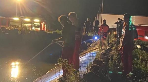 Italia. Tragedie fără margini într-o familie de români! Doi frățiori, dispăruți de acasă în timp ce părinții dormeau, găsiți înecați într-un las de acumulare