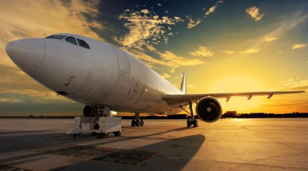 Zboruri la prețuri astronomice. Guvernul italian anunță companiile aeriene: „Vom interveni”