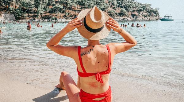 Canicula din Europa ar putea schimba obiceiurile turiştilor: Primăvara și toamna devin tot mai atractive