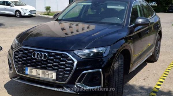 Româncă, la volanul unui autoturism furat din Italia, trasă de dreapta. Femeia a rămas pieton