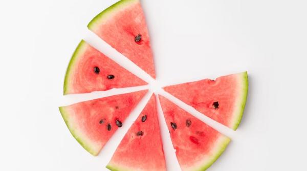 Nu aruncați cojile de pepene verde: două feluri de mâncare rapide, proaspete și gustoase