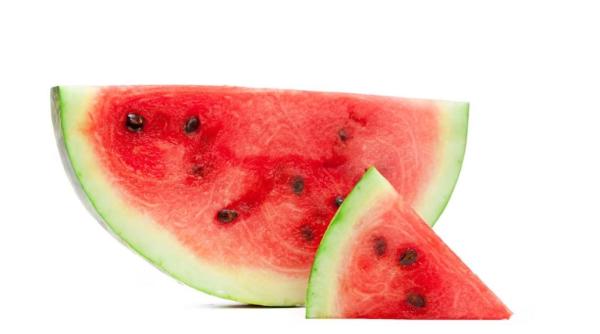 Desertul perfect din pepene verde: este proaspăt, sărac în calorii și gata în 5 minute. Iată cum se face