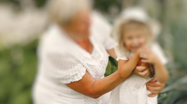 Italia. Badantă româncă, oprită de un tată când voia să o răpească pe fiica lui de patru ani: "Las-o acum și pleacă..."