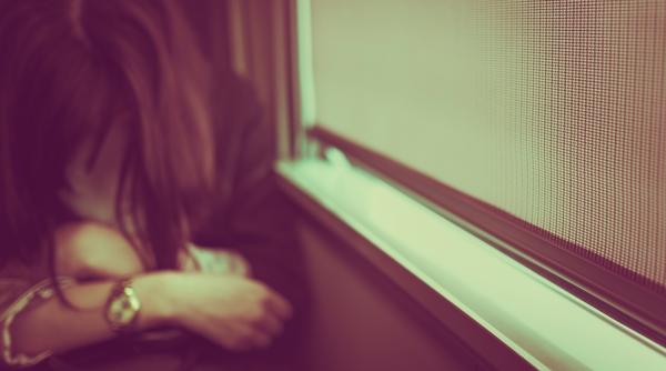 Italia. Povestea dramatică a unei românce de 19 ani: Cel pe care îl credea unchi, îi era de fapt tată, dar s-a dovedit a fi călăul ei