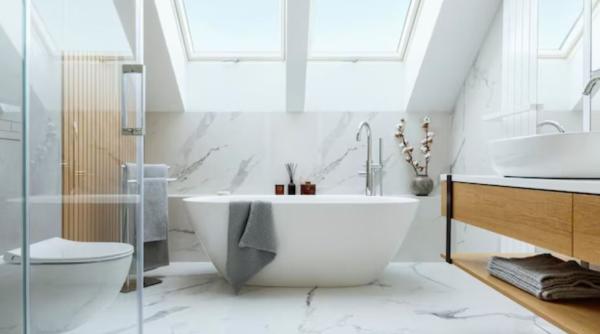 Elimină petele de mucegai și calcar din dormitor și baie cu aceste remedii de 5 stele