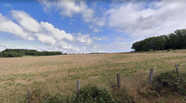 Franța. Opt terenuri, scoase la vânzare cu un euro metru pătrat. Localitatea care așteaptă noi rezidenți