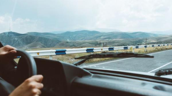 Alertă pe Autostrada A14 Leipzig, Germania: Un camion românesc a fost oprit de urgență pentru că transporta ilegal persoane