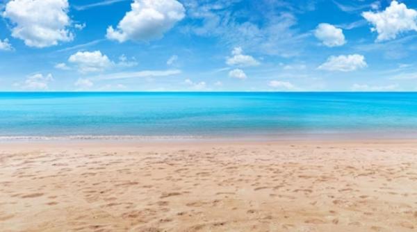 Furtuna face ravagii în Italia: plajele de la Marea Adriatică, distruse de inundații