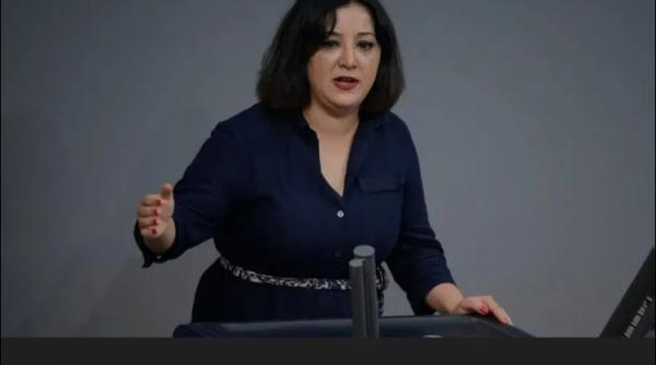 O parlamentară din Germania susține că a fost reţinută în Turcia, în urma unor postări pe reţelele de socializare