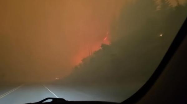 Incendii devastatoare în Canada: 30.000 de persoane au primit ordin de evacuare