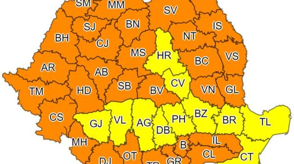 România, trei zile în zodia caniculei: codul portocaliu a fost extins; toată țara „îmbrăcată“ în galben și portocaliu