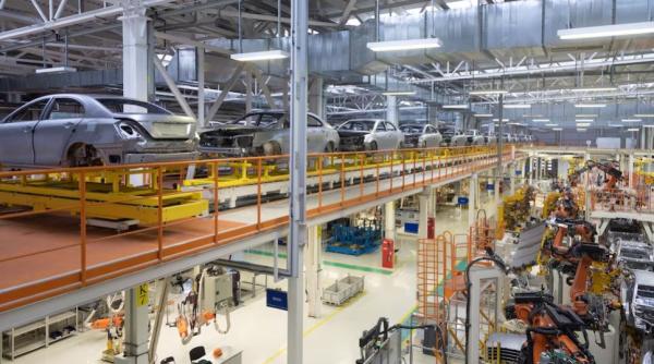 Mai multe companii germane testează săptămâna de patru zile: angajații vor primi același salariu