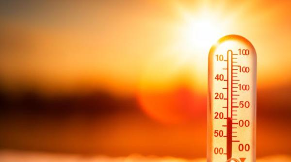 Britanicii se sufocă la peste 30 de grade Celsius. Val de căldură fără precedent în septembrie în Anglia