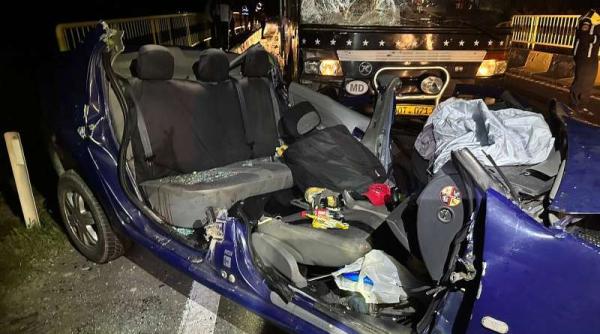 Autocar cu 40 de persoane, accident cumplit în Vaslui: O persoană decedată şi cinci rănite 