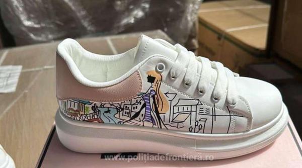 Câteva mii perechi de adidași contrafăcuți, descoperiți într-un container ajuns din China în Portul Constanța