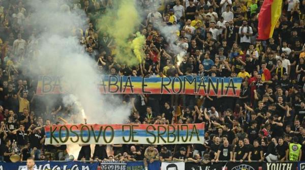 Incidente la meciul România-Kosovo: 17 persoane, amendate cu opt mii de lei. Trei dosare penale, pentru deținerea de materiale pirotehnice