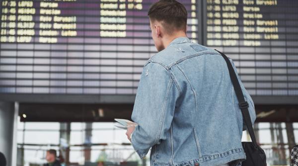 Român venit în Italia, săltat de pe Aeroportul Frankfurt și dus direct la închisoare