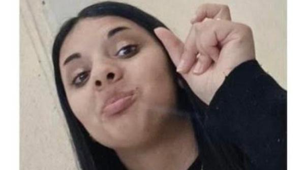 O elevă româncă de 16 ani din Franța este căutată, după ce a fugit din internatul liceului: Lorena spunea că vrea să revină în România