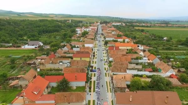 Comuna din România în care s-au mutat belgieni, italieni, olandezi, nemți. Candidatul cu cele mai mici șanse a transformat-o! ”Tot timpul am crezut că satul românesc trebuie să aibă viitor”