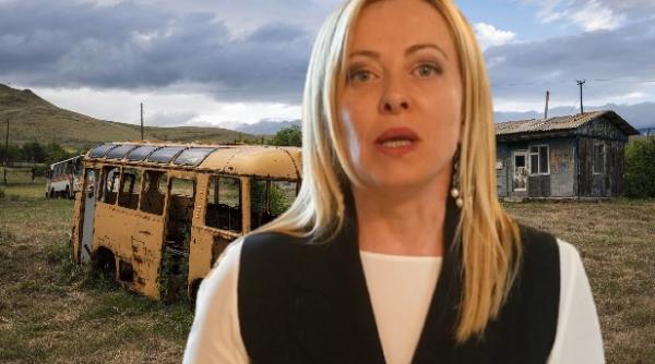 Italia pregătește barăci și foste zone industriale pentru cei care intră ilegal în țară. Iată cine va fi reținut în aceste centre de detenție 