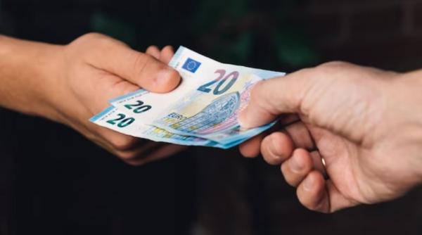 Prins cu ketamină, un român ar fi încercat să ofere mită unui jandarm