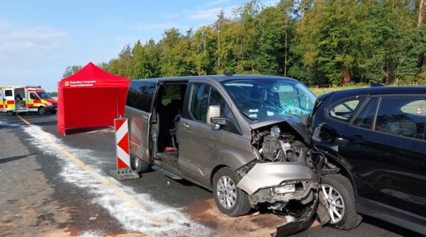 Microbuz românesc, accident pe autostradă în Germania: 12 răniți, 2 în stare gravă