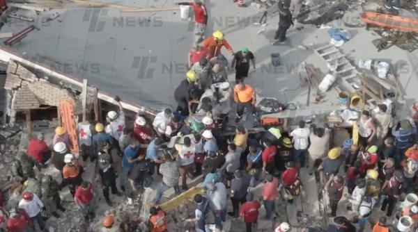 Mexic. Cel puţin 7 morţi și 10 răniți, după ce acoperişul unei biserici s-a prăbuşit în timpul slujbei - VIDEO