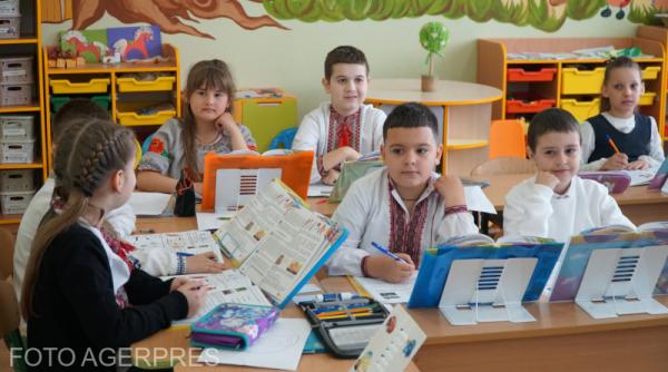 Guvernul sprijină învățământul în limba română din Ucraina. DRP, anunț privind acordarea de burse elevilor și profesorilor