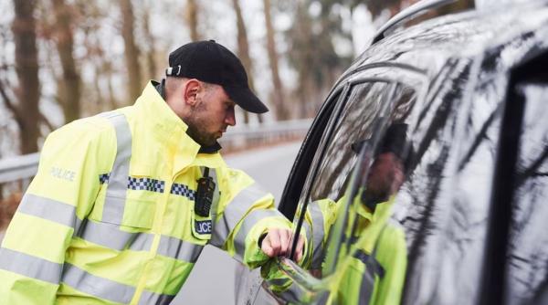 Român din Germania, salvat de șeful său de închisoare. Bărbatul le-a dat bani polițiștilor