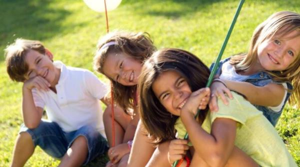 Copiii români din diaspora, la risc. Claudia Puiu: Am abordat problematica din prisma sănătății mintale