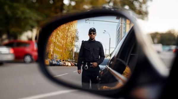 Un român a încercat să mituiască un polițist bulgar, în Burgas. I-a întins o bancnotă de 50 de leva