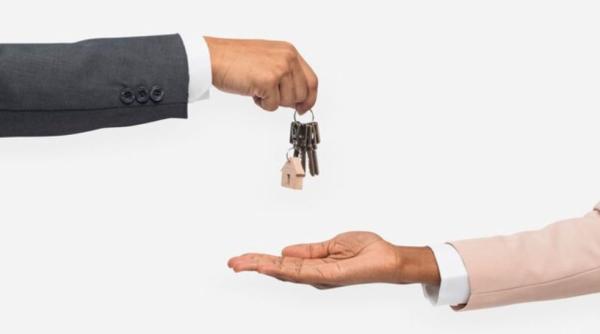 Un apartament situat în centrul istoric din Sevilla poate fi închiriat cu doar 50 de euro pe lună