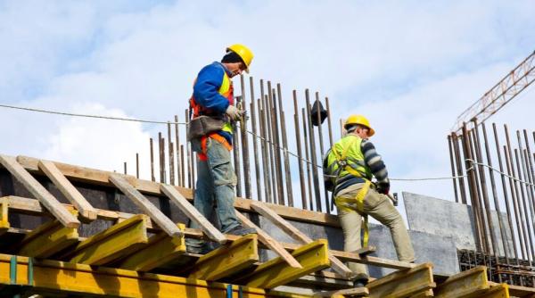 Număr record de angajați în Spania: vara trecută au fost create peste 200.000 locuri de muncă