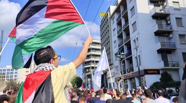 Manifestații în Grecia: Peste 5.000 de oameni cer, la Atena, încetarea masacrului asupra palestinienilor în Gaza