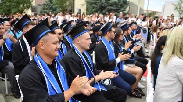 Burse de mii de euro în Franța și Italia pentru studenți. Fabiola Gîrneață explică ”marea fugă” a tinerilor din România