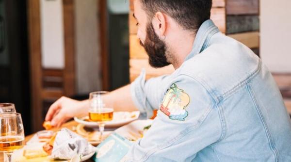 Un român din Italia s-a dat drept client și a mâncat gratis la restaurantul unui hotel