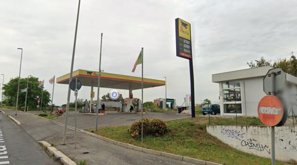 Scandal la vârful guvernului Italiei, pornit de un român: „M-a abandonat la o benzinărie pe autostradă; lucram 15-20 de ore pe zi“