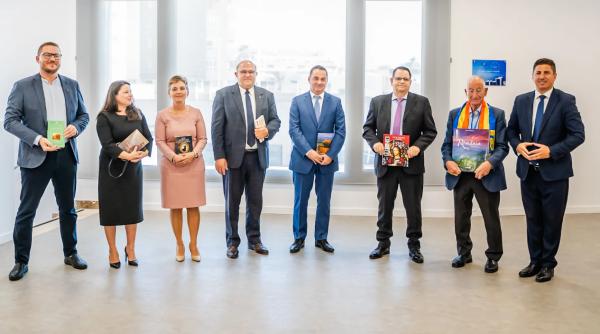 Un oraș din Spania deschide prima bibliotecă pentru comunitatea românească