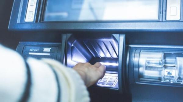 Bancomat, aruncat în aer într-o gară din Elveția. Prejudicii uriașe