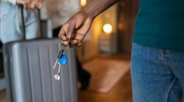 Poliția Financiară italiană a confiscat 779 de milioane de euro de la Airbnb: „Nu a plătit taxa forfetară”